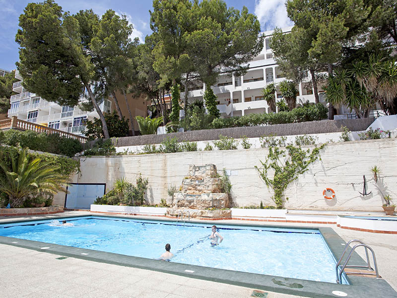 Sun Beach Apartments